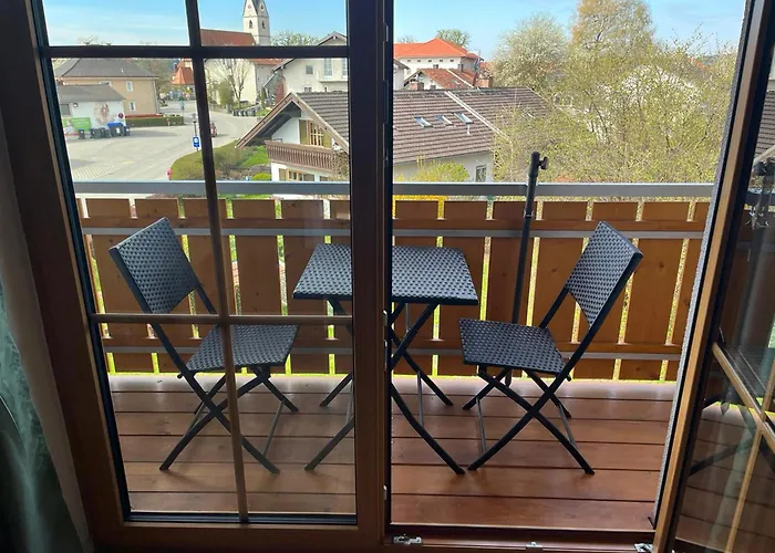 Neu! Mansi In Chiemgau Apartament